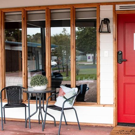 Avon River Inn Stratford Exterior foto